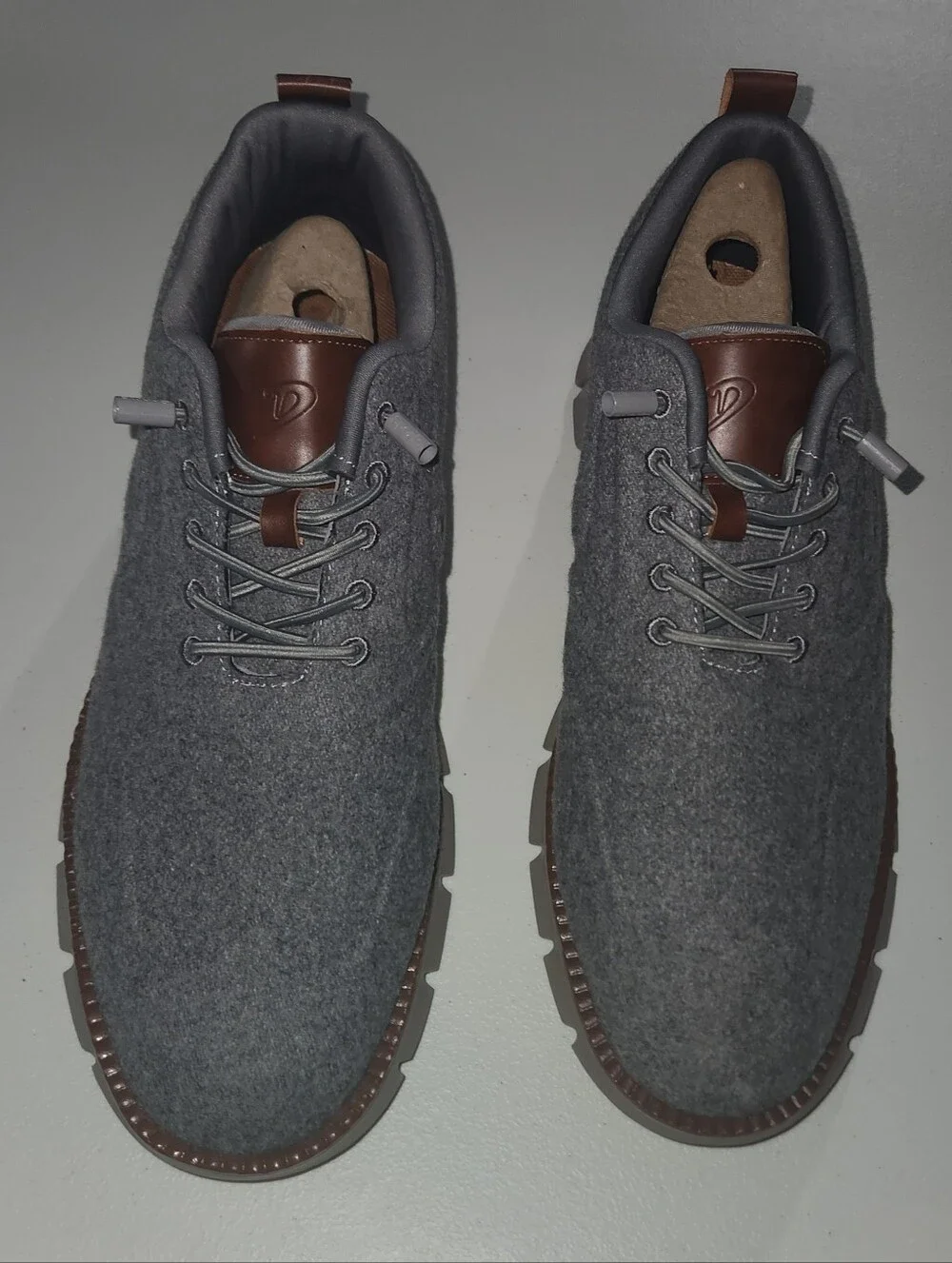 Men's Gray Wool-Blend Casual Shoes with Brown Trim Size 12 US / EU 46